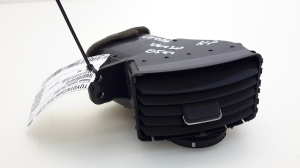 Dashboard air vent grilles - 5565064010
