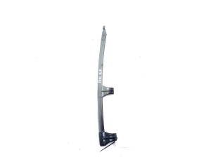 TOYOTA Urban Cruiser (2009–2017) Front door glass slide 6740152140 - 2