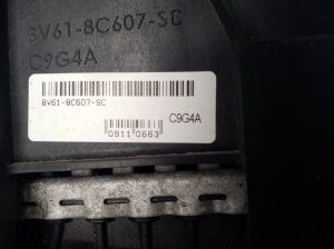 Ford Focus (2011–2018) Vahejahuti radiaator ja selle osad - 3