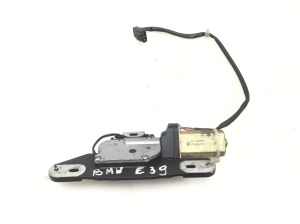 Trunk lid lock - 8362371