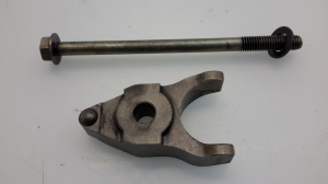  Fuel injector holder 