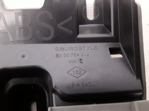 RENAULT Master III (2010–2017) Salongi muu osa 8200784513 - 3