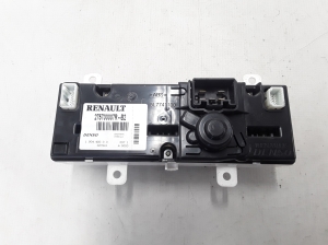 RENAULT Master III (2010–2017) Salongi soojenduse juhtpaneel 275700007R - 2