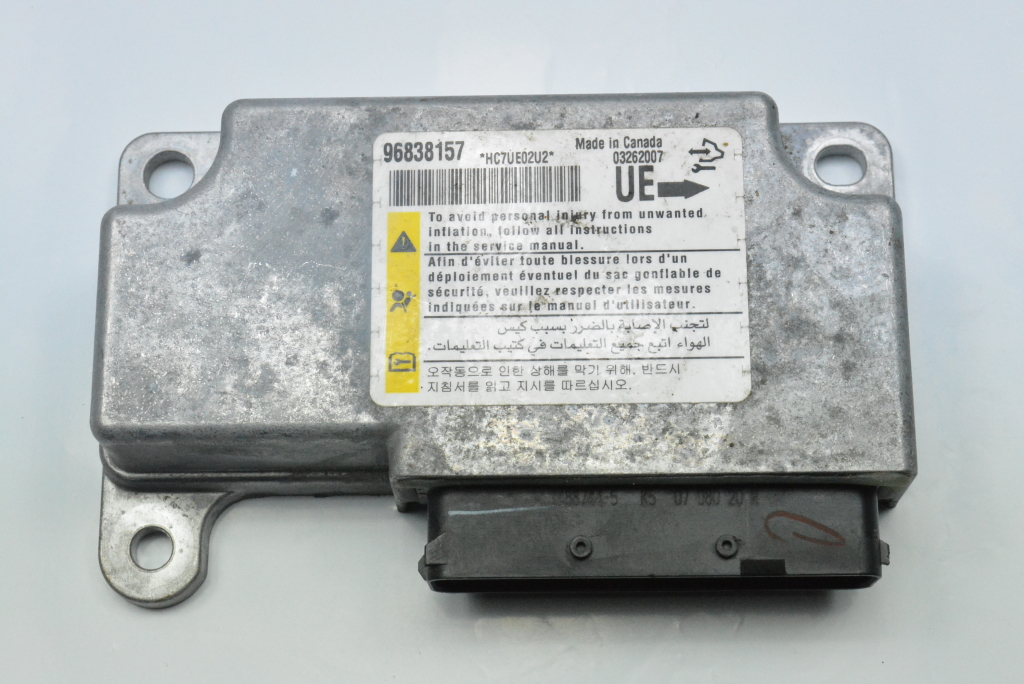 Used Chevrolet Captiva Airbag module 96838157