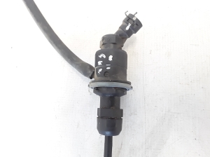 RENAULT Master III (2010–2017) Clutch slave cylinder 8200673232 - 3
