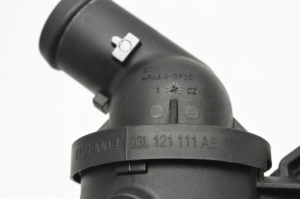 Volkswagen Passat B7 (2010–2014) Kühlmittelthermostat 03L121111AE - 5