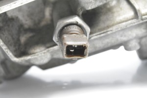 BMW X5 E70 (2006–2013) Ölfiltergehäuse 7788453 - 3