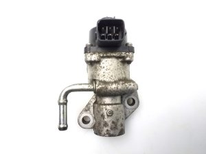  EGR valve 