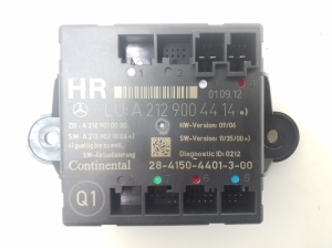  Rear side door control unit 