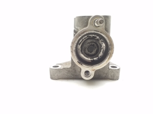 Mazda 3 (2003–2009) EGR valve R2AA20300A - 4