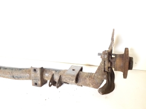 Volkswagen Caddy III (2004–2015) Rear axle beam - 3