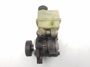  Power steering pump 