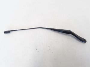   Windshield wiper blade 