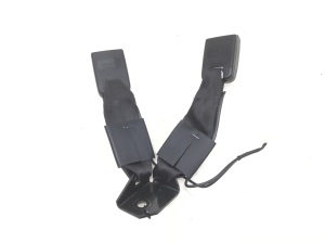 NISSAN Qashqai (2006–2013) Aizmugurējā drošības jostas sprādze 88862JD10A - 2