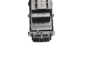 Volkswagen Golf VII (2012–2026) Rear side door window switch 5G0959855N - 2