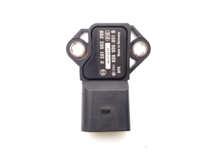Volkswagen Golf V (2003–2009) Sensor Ladeluftkühler 038906051B - 3