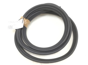  Rear side door sealing rubber 