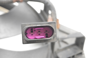 Volkswagen Polo IV (2001–2009) Jahutusventilaator ja selle osad 6Q0121207L - 4