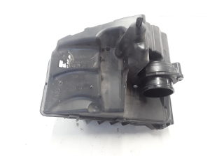 RENAULT Scenic (2009–2015) Luftfiltergehäuse 8200947664 - 3