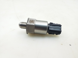   High pressure fuel line sensor 