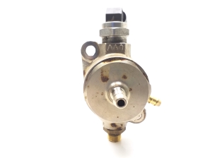 AUDI A3 8P (2003–2012) Kraftstoffpumpe 06L127025H - 4