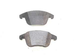  Brake pads front 