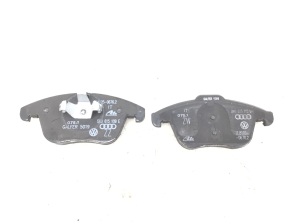  Brake pads front 