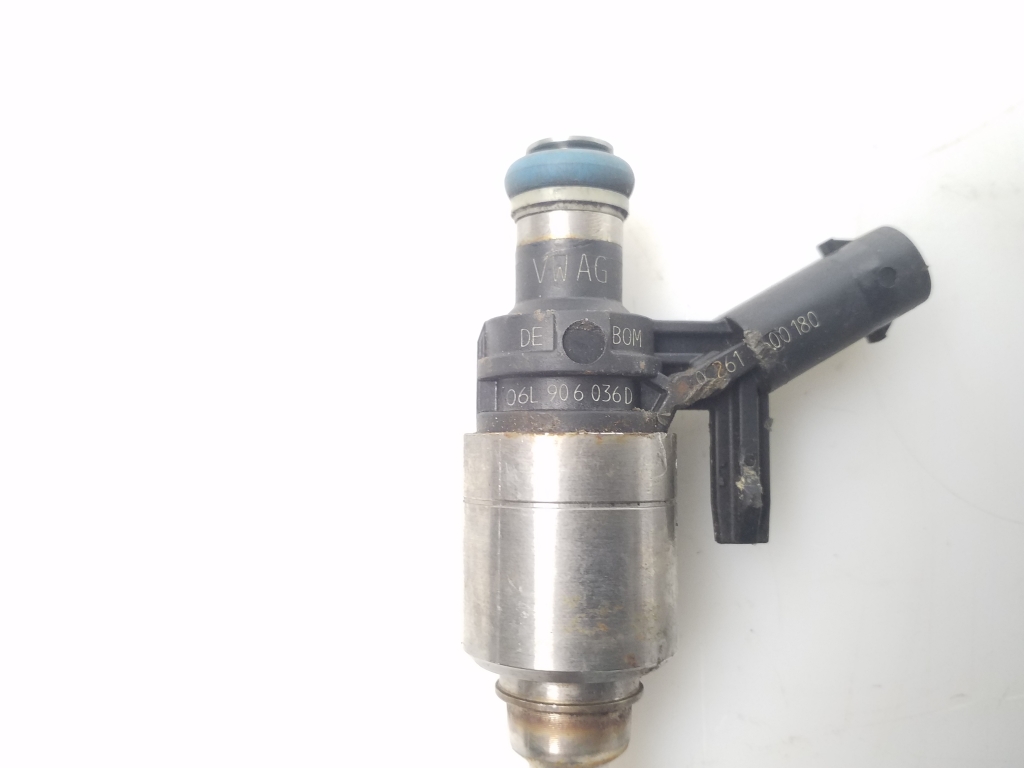 Used AUDI A3 Fuel injector 06L906036D