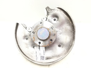  Rear hub 