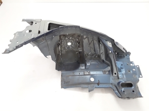 VOLVO XC90 (2015–2024) Front outrigger 31672514 - 2