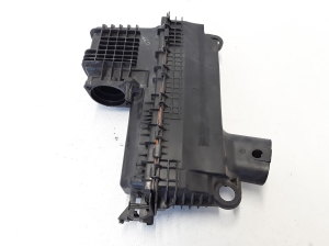 Dacia Sandero (2008–2012) Luftfiltergehäuse 8200298161 - 2