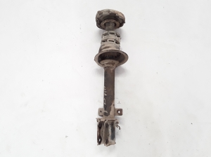 Stoßdämpfer vorne - 8200190862