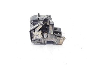 RENAULT Scenic (1996–2003) Rear side door lock 7701469940 - 3