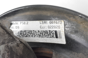 Opel Astra K (2015–2021) Front wheel hub 39000056 - 5