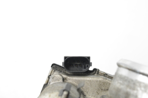 Mazda 6 (2002–2007) Drosselklappe R7J136B0C - 4