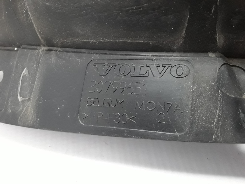 VOLVO XC60 1 generation (2008-2017) Garniture de capot d'essuie-glace avant 30799651 22308736