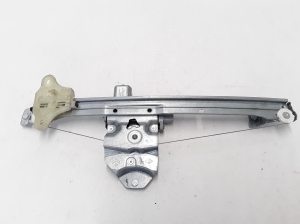 RENAULT Clio IV (2012–2019) Front door window regulator 807018534R - 2