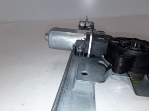 RENAULT Clio IV (2012–2019) Front door window regulator 807213867R - 2