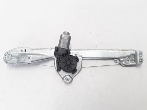 Rear side door window regulator - 8200291151