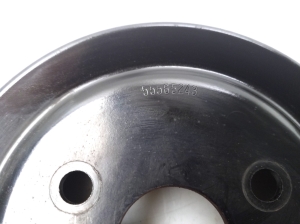 Opel Mokka (2012–2020) Riemenscheibe Wasserpumpe 55565243 - 2
