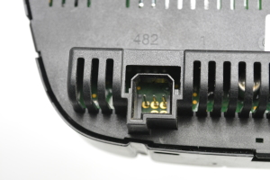  Interior shoulder control panel 