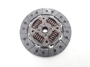   Clutch plate 