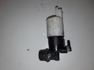 Front windshield washer pump - 8200295685