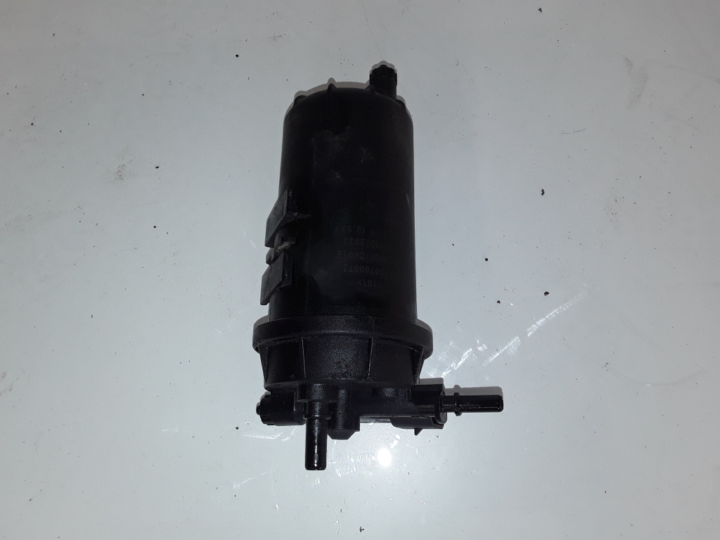 Used RENAULT Trafic Fuel filter housing 8200780972