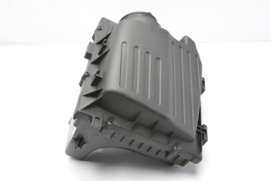 Opel Insignia (2008–2017) Luftfiltergehäuse 55560889 - 2