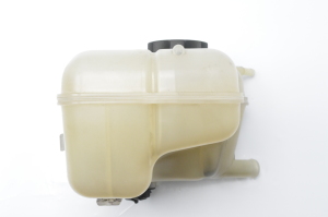  Tank for coolant 