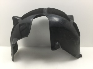 BMW 5 SERIES E60 (2003–2010) Rear wheel arch liner 51717033751 - 3