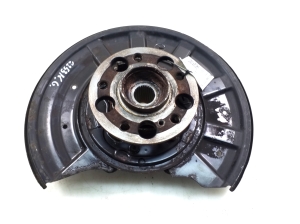  Rear hub 