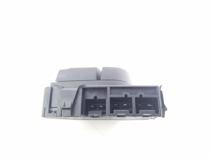 Mercedes Benz C-Class 204 (2007–2014) Esiistme juhtlüliti istmel A2048709010 - 2