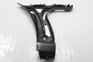 BMW 5 SERIES E60 (2003–2010) Tagakaitseraua kinnitus 7178185 - 2